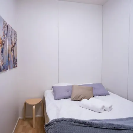 Cozy Close To The Center Apartment